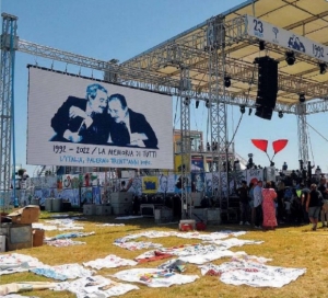 Non dimenticare: l'Italia a Palermo tra veleni appelli e polemiche